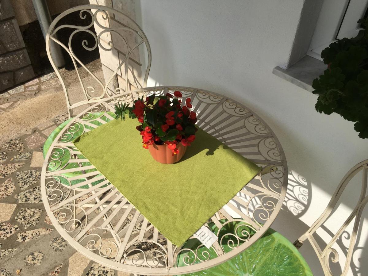 Apartament Studio Apartman Jojo Senj  Zewnętrze zdjęcie