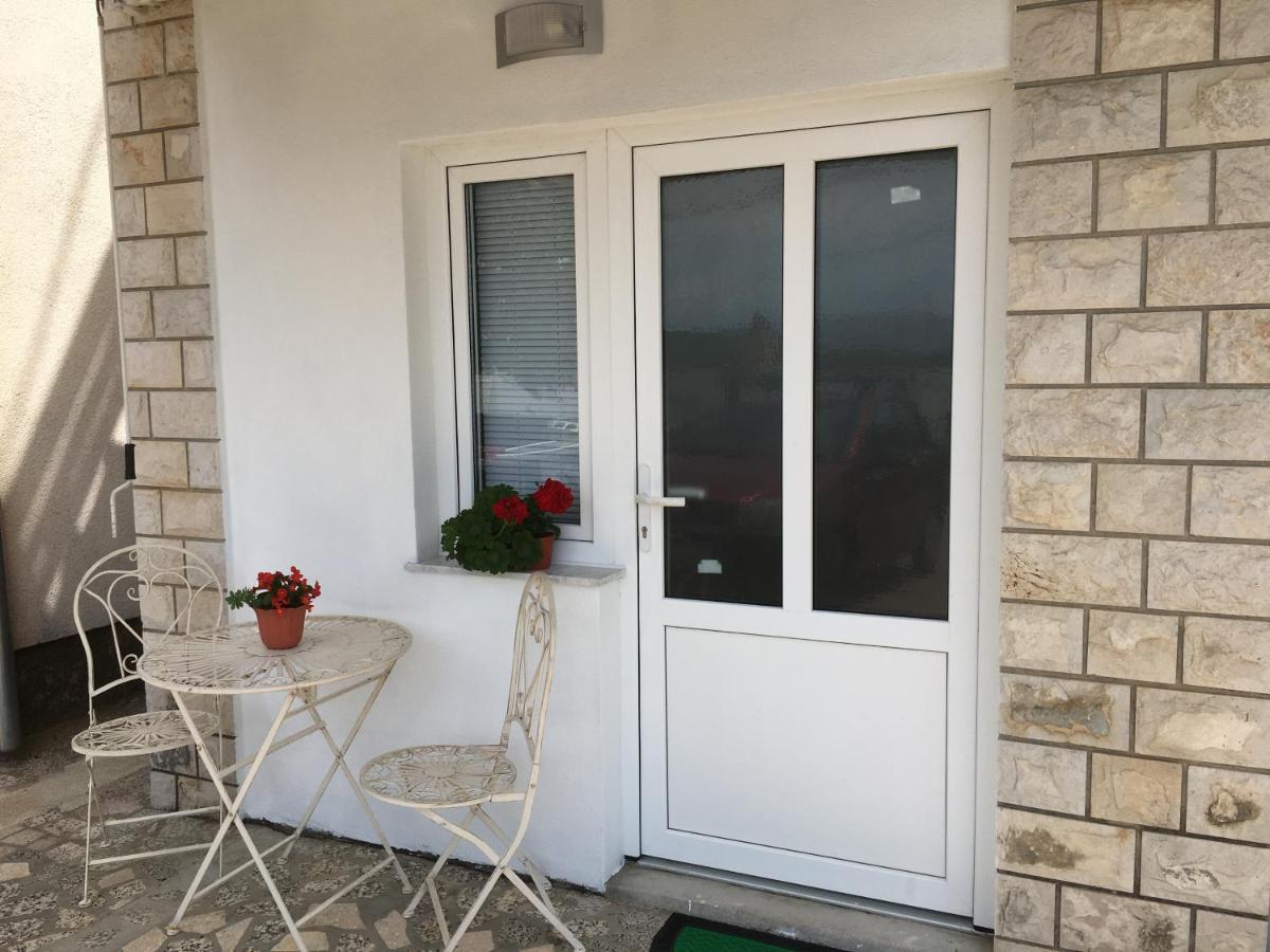 Apartament Studio Apartman Jojo Senj  Zewnętrze zdjęcie